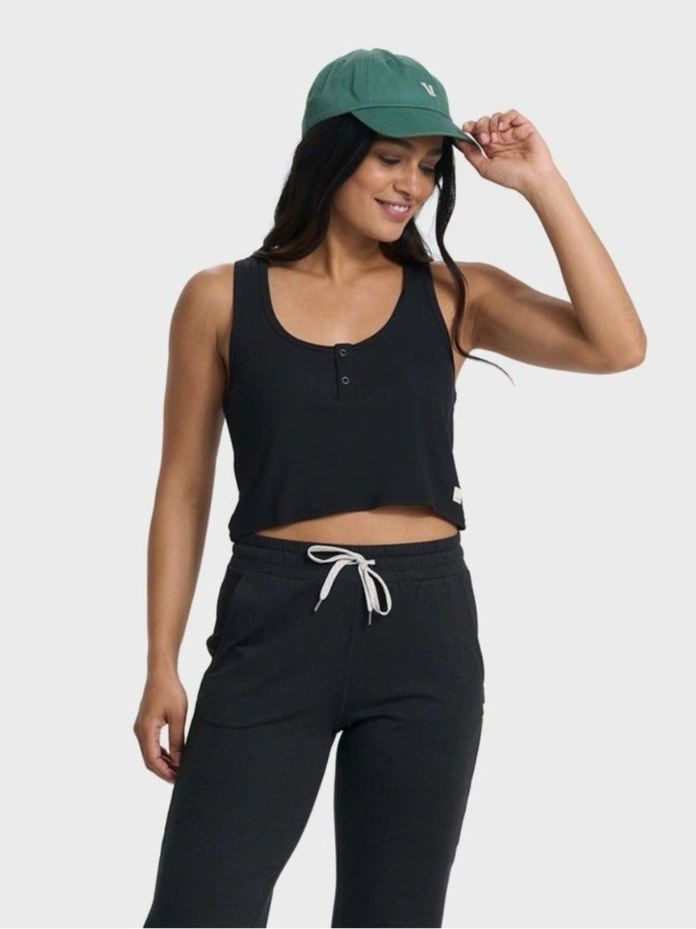 Vuori Modal Ribbed Henley Cove Crop Black